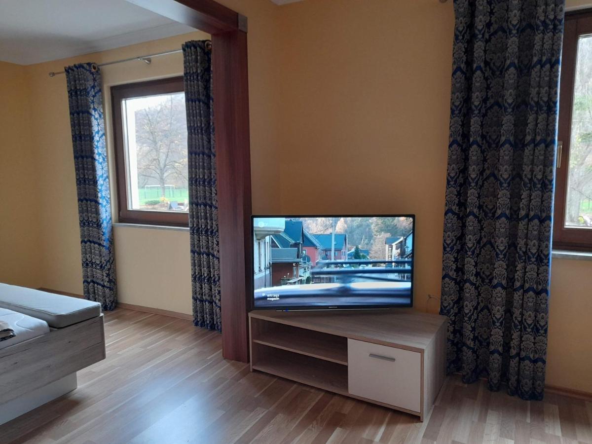 Moselina Ferienwohnungen Sankt Aldegund Exterior foto