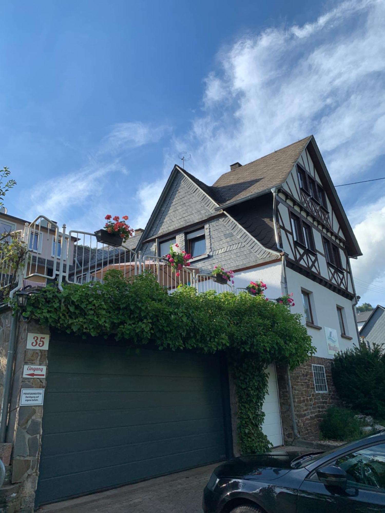 Moselina Ferienwohnungen Sankt Aldegund Exterior foto